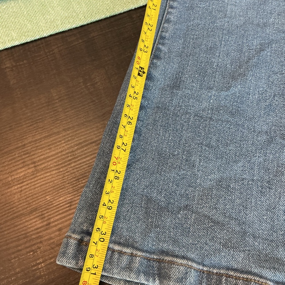 Kensie Tessa High Rise Bootcut Jeans Light Wash Size 8/29 - Picture 9 of 10
